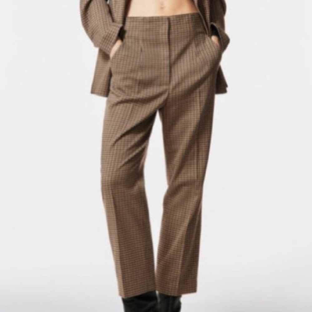 Zara - Picture 12 of 13